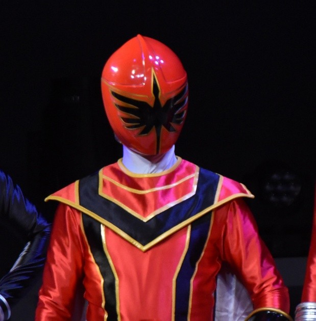 "Mahou Sentai Magiranger" - Magi Red